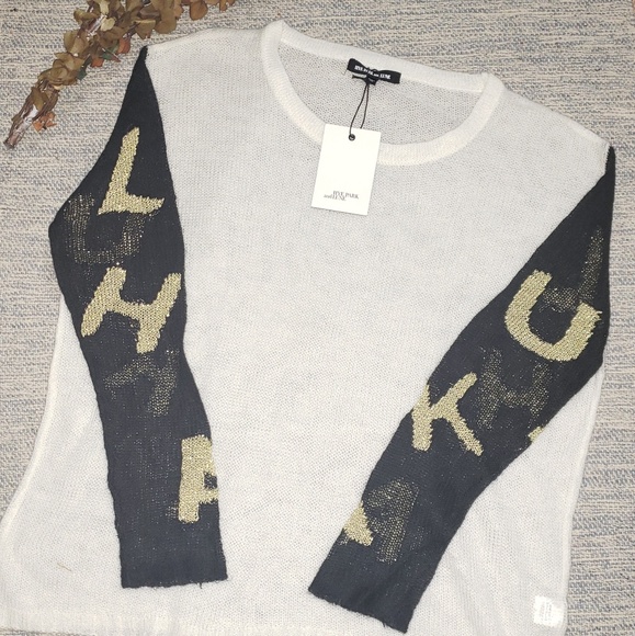🆕️Hye Park &Lune shear sweater - Picture 3 of 6